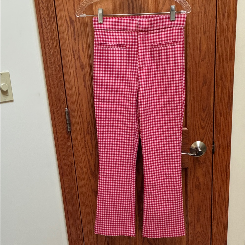Zara women’s Red Gingham Trousers slightly cropped, size XS